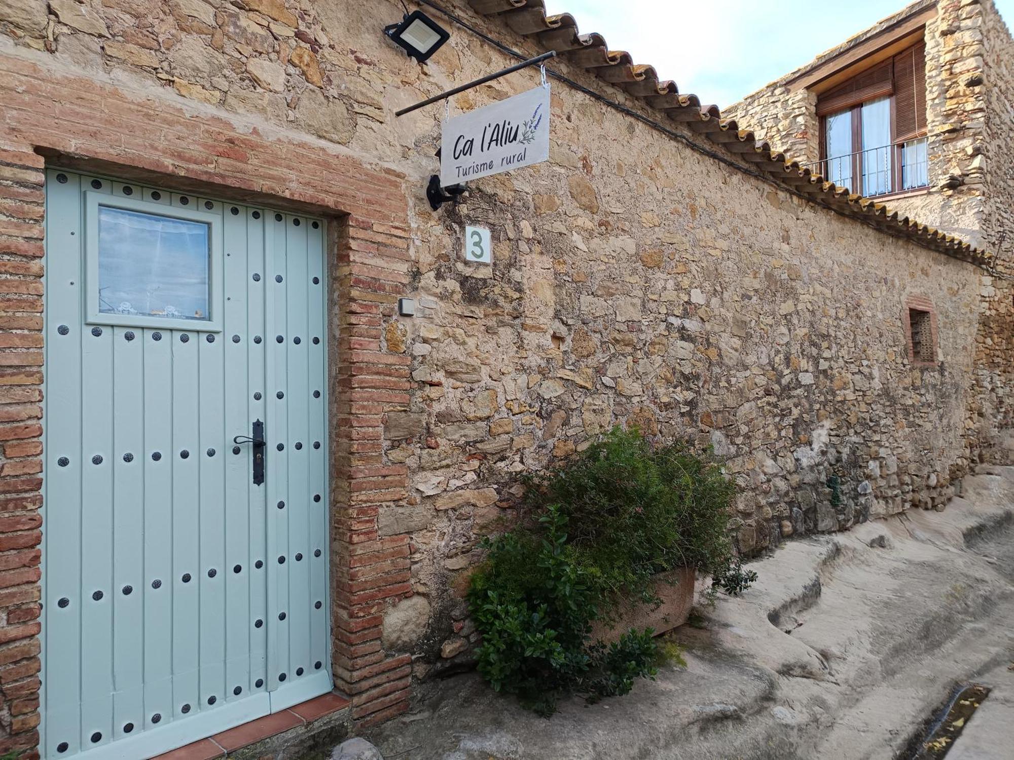 Turismo Rural Calaliu Peratallada Exterior foto
